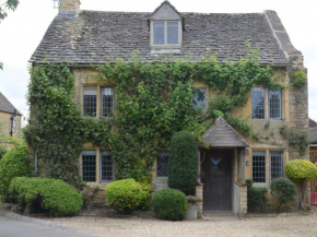 3 Bed in Bourton on the Water 75532